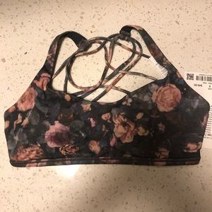 COPY - Born to be free sports bra in faded rose